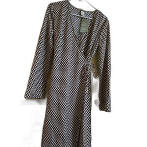 NWT H&M Wrap Long Maxi Dress Recycled Poly VTG Pattern Long Sleeved SZ S